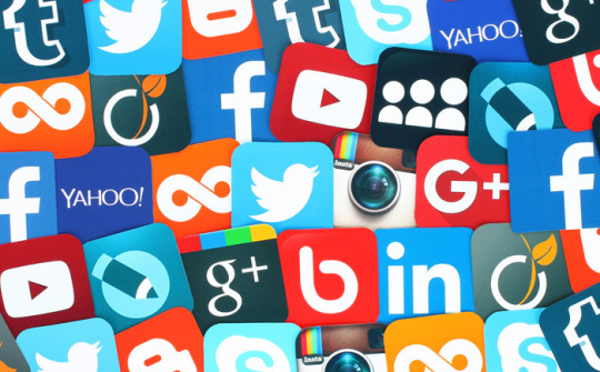 Social media platforms have to authenticate users via phone numbers