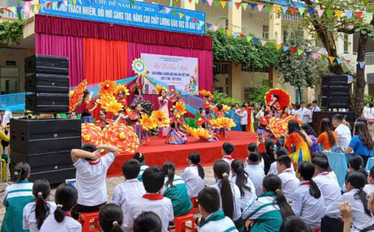 Trường THCS Vinh Tân: Kỷ niệm 42 năm ngày Nhà giáo Việt Nam (20/11/1982 - 20/11/2024)