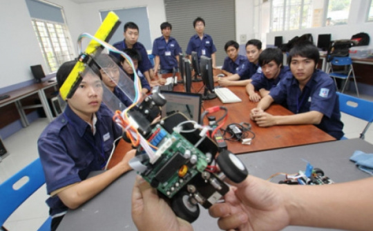 Dự kiến giảm thuế thu nhập cá nhân từ tiền lương của nhân lực công nghệ cao