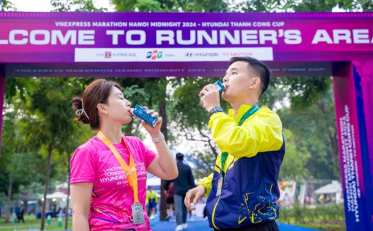 Vinamilk tài trợ '132 kg đạm' cho 11.000 runner VnExpress Marathon Hà Nội