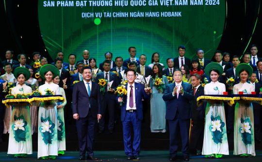 Vietcombank, Vietinbank, BIDV, HDBank... là thương hiệu quốc gia