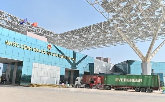 Cục Hải quan tỉnh Quảng Ninh tháo gỡ khó khăn, thúc đẩy hoạt động sản xuất kinh doanh cho doanh nghiệp