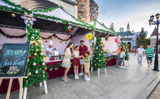 Thành phố Thủ Đức đi đầu trend đi chơi Noel sớm