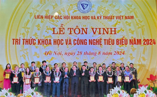 Tôn vinh trí thức khoa học và công nghệ Việt Nam