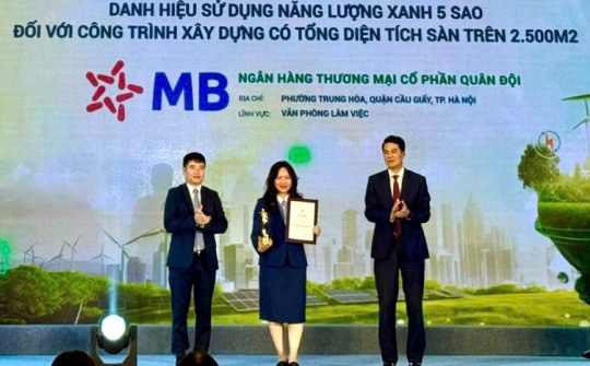 MB đón nhận danh hiệu công trình sử dụng năng lượng xanh năm 2024
