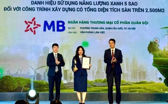MB đón nhận danh hiệu công trình sử dụng năng lượng xanh năm 2024