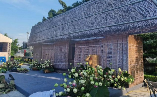 Lễ hội du lịch và ẩm thực Sen Nghệ An