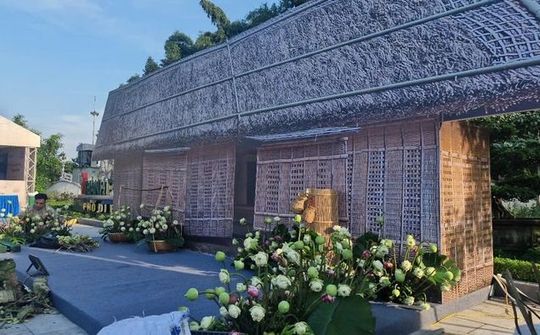 Lễ hội du lịch và ẩm thực Sen Nghệ An