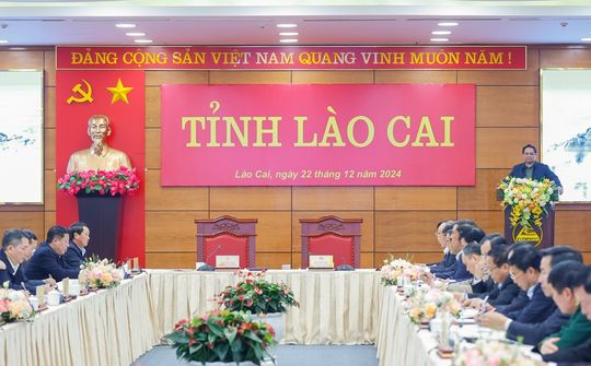 Lào Cai cần huy động tối đa mọi nguồn lực cho phát triển, nâng cao hiệu quả thu hút và sử dụng vốn đầu tư