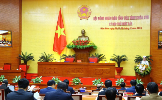 Hỗ trợ pháp lý, chính sách cho doanh nghiệp nhỏ và vừa trên địa bàn tỉnh Hòa Bình