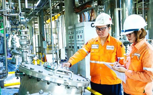 Vai trò đặc biệt quan trọng của nguồn nhân lực chất lượng cao trong quá trình công nghiệp hóa, hiện đại hóa đất nước