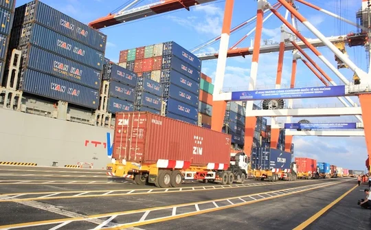 Đẩy mạnh xuất nhập khẩu - Giải pháp nào cho doanh nghiệp nhỏ và vừa?