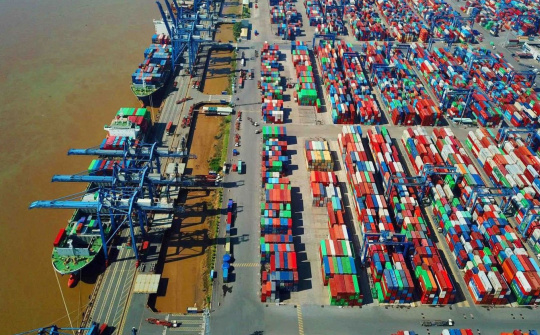 Vietnam ranks in top 11 largest exporters globally