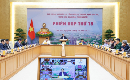Không lấy đấu thầu làm nơi trú ẩn an toàn cho "quân xanh, quân đỏ"