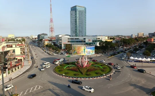 Thành phố Hà Tĩnh nơi mùa Xuân đến sớm