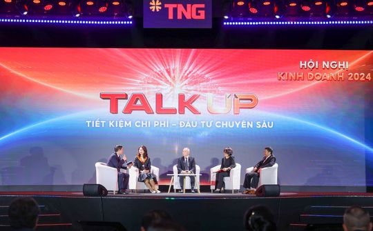 ROX Group tập trung đầu tư vào con người và công nghệ