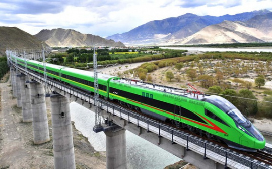 Xem xét, quyết định chủ trương đầu tư đường sắt tốc độ cao trong năm 2024