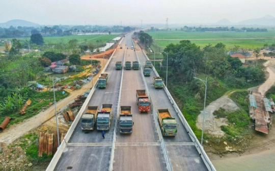Đẩy nhanh nâng cấp các tuyến cao tốc đầu tư phân kỳ