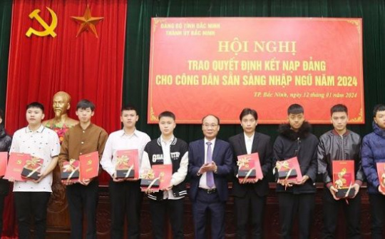 Bắc Ninh: Kết nạp Đảng cho 118 đoàn viên ưu tú trước ngày lên đường nhập ngũ
