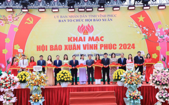 Vĩnh Phúc: Tôn vinh sự phát triển của báo chí và văn hóa đọc tại Hội báo Xuân Giáp Thìn 2024