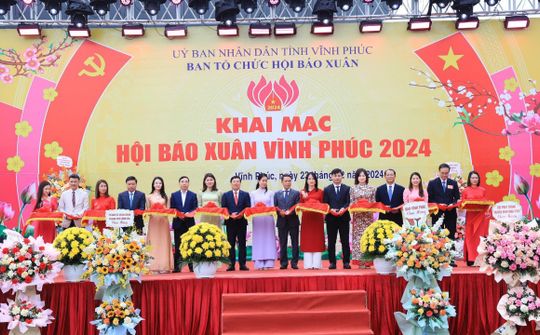 Vĩnh Phúc: Tôn vinh sự phát triển của báo chí và văn hóa đọc tại Hội báo Xuân Giáp Thìn 2024