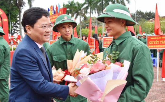 Bắc Ninh: Gần 2000 công dân ưu tú hân hoan lên đường nhập ngũ