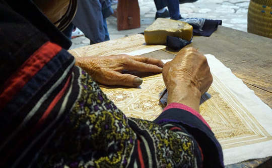 Khai thác giá trị văn hóa đặc trưng bản địa thành sản phẩm du lịch