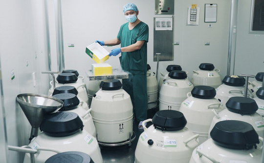 Bác sĩ Cao Hữu Thịnh: Hiểu đúng về trữ đông trứng để không lỡ hẹn với “thiên thần tương lai”