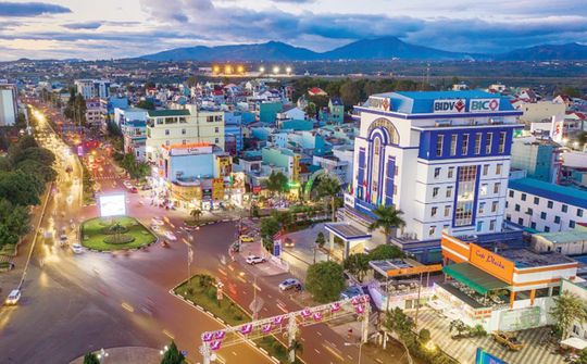 Vượt qua khó khăn, chung sức đồng lòng thực hiện thắng lợi nhiệm vụ năm 2024 và Nghị quyết Đại hội Đảng bộ tỉnh Gia Lai nhiệm kỳ 2020 - 2025