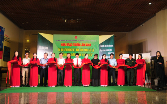 Đắk Lắk: 120 tác phẩm trưng bày kỷ niệm Ngày truyền thống Bộ đội Biên phòng Việt Nam