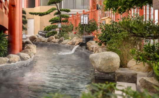 Chính thức khai trương tổ hợp khoáng nóng Nhật Bản giữa lòng Ecopark, cách hồ Hoàn Kiếm 14km