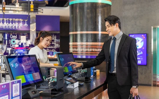 Chiều sâu văn hóa - sức sống thương hiệu của ROX Group