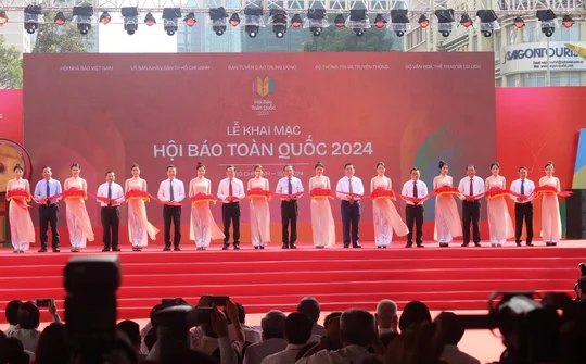 Sôi nổi các hoạt động tại Hội Báo toàn quốc 2024