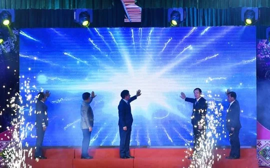 Điện Biên: Đặc sắc không gian văn hóa vùng cao với 90 gian hàng sản phẩm từ 23 tỉnh, thành phố trong cả nước