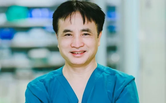 TTƯT,TS.BS. Dương Văn Trung và tập thể khoa Ngoại Tiết niệu, Bệnh viện Bưu điện: Những dấu ấn theo thời gian