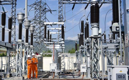Bảo đảm cung ứng điện trong thời gian cao điểm năm 2024 và các năm tiếp theo