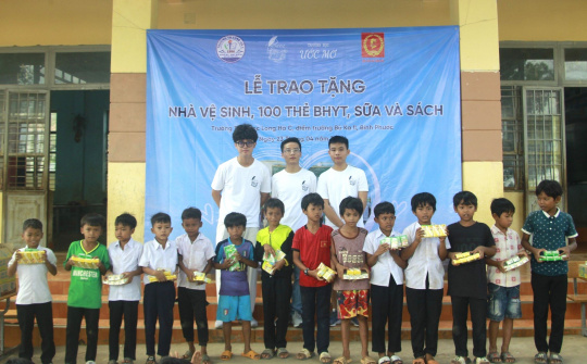 Bình Phước: Niềm vui đến với điểm trường của học sinh đồng bào S’tiêng khó khăn