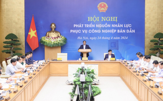Phát triển nguồn nhân lực phục vụ công nghiệp bán dẫn