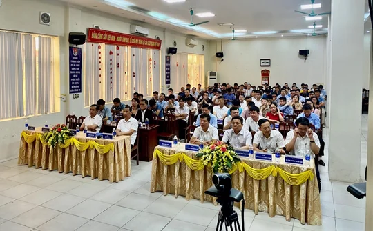 Tổng công ty Điện lực miền Bắc chung tay cùng khách hàng sử dụng điện tiết kiệm và hiệu quả.