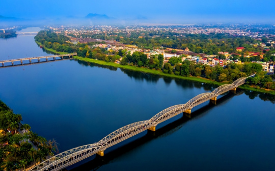 Thừa Thiên Huế: Bản sắc, thông minh, thích ứng, xanh, sạch, đẹp, an toàn, bền vững