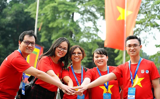 Cần tiếp tục đổi mới, hoàn thiện cơ chế, chính sách để thực sự khuyến khích đội ngũ trí thức dấn thân và cống hiến cho đất nước