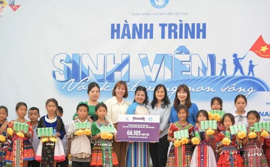 Vinamilk & Qũy Sữa Vươn Cao Việt Nam năm thứ 17: Thêm nhiều bữa ăn có sữa cho trẻ em