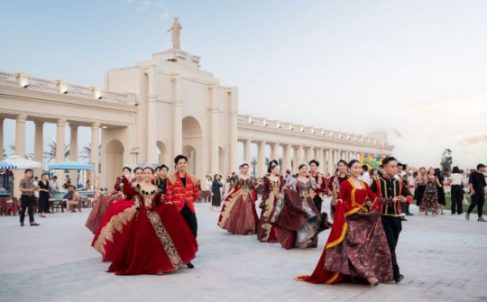 Những “bảo mã” tiền tỷ tại Học viện cưỡi ngựa Hoàng Gia được chăm chút đặc biệt ra sao?