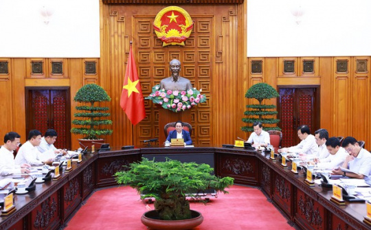 Tiếp tục thực hiện mục tiêu ổn định kinh tế vĩ mô, kiểm soát lạm phát, thúc đẩy tăng trưởng