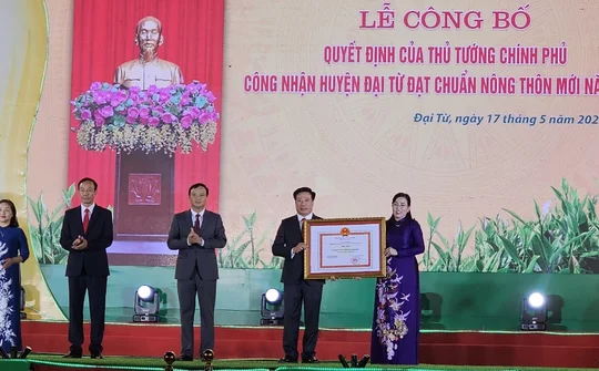 Thái Nguyên: Công bố huyện Đại Từ đạt chuẩn nông thôn mới