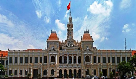 Tiếp tục đổi mới tổ chức và hoạt động của chính quyền địa phương đáp ứng yêu cầu phát triển trong giai đoạn mới