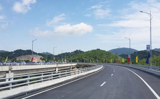 Xử lý khó khăn, vướng mắc tại một số dự án đầu tư kết cấu hạ tầng giao thông theo hình thức hợp đồng BOT