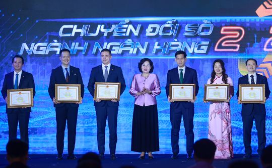 Chuyển đổi số ngành ngân hàng: Mở rộng kết nối và phát triển hệ sinh thái số