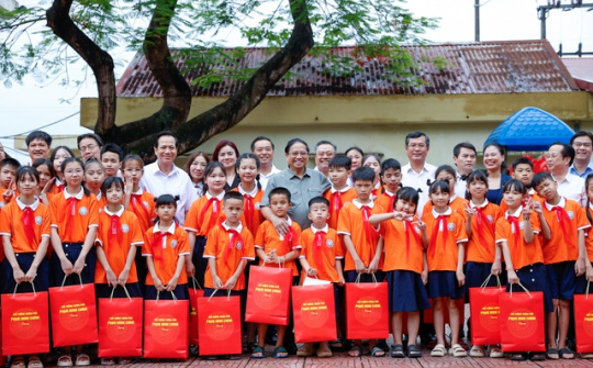 Thực tâm, thực lòng, thực chất chăm sóc, bảo vệ, giáo dục trẻ em khuyết tật