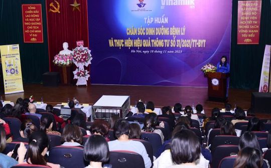 Vinamilk cùng đội ngũ điều dưỡng nâng cao hiệu quả chăm sóc sức khỏe cộng đồng
